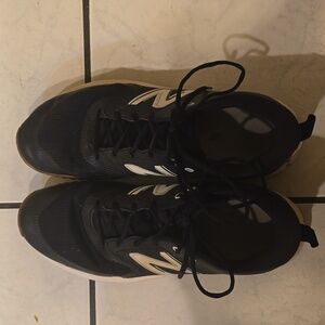 New Balance T3000 Fresh Foam Mens Baseball Turf Black and White Athletic Shoes